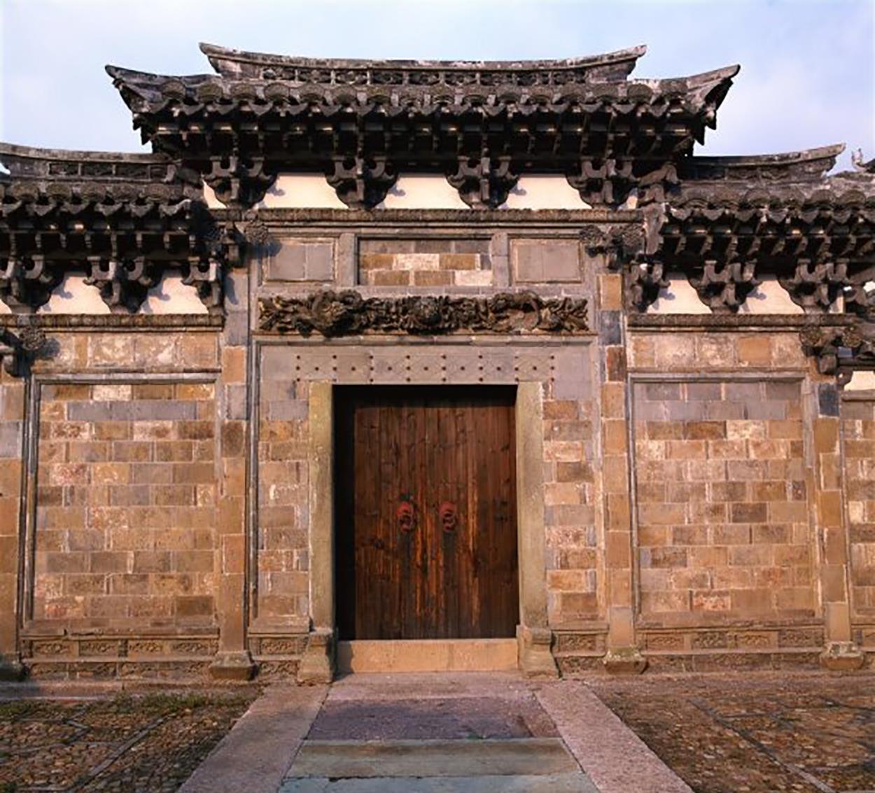 今天适合迁坟仪式吗 2025年7月21日迁坟仪式是不是黄道吉日