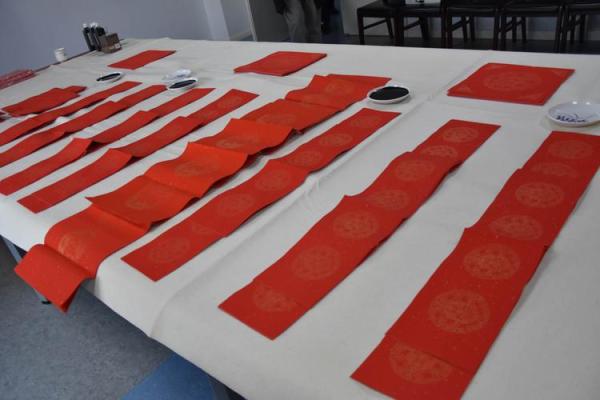 十四号：情人节浪漫传说，爱与幸福的文化碰撞