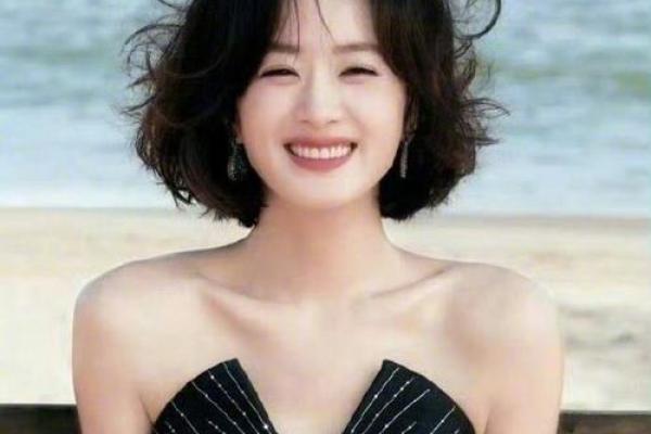 赵丽颖的命运密码：揭开她八字中的隐藏玄机，如何改变人生轨迹？