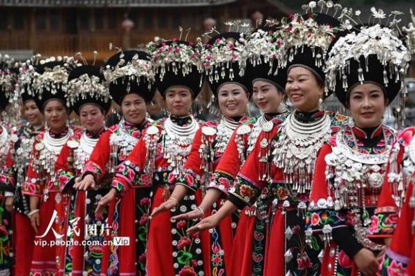 苗族苗年：歌舞升平、庆祝丰收，感受苗族风情