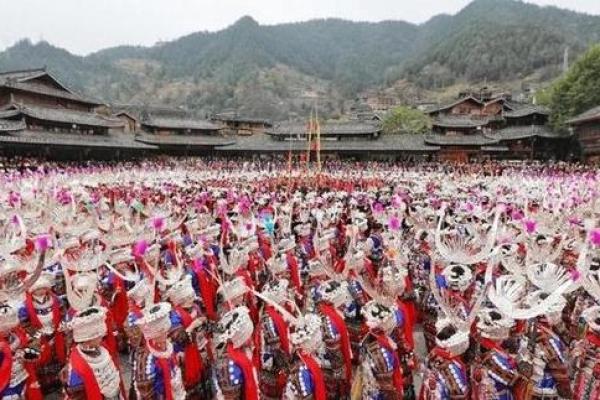 苗族的百节：探索风俗，体验民族文化精髓
