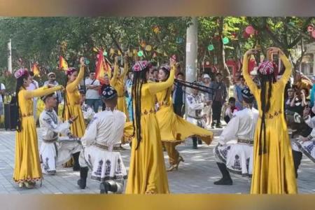 古尔邦节：祭献与团聚，感受维吾尔族的信仰与文化