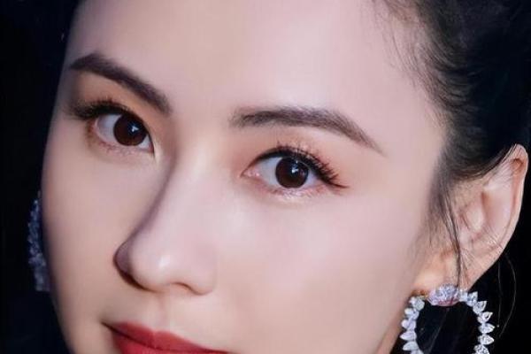 颠覆传统，张柏芝八字命理到底如何影响她的每一步？