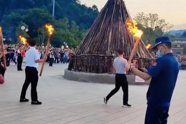 火把节：点燃激情，传承壮族文化