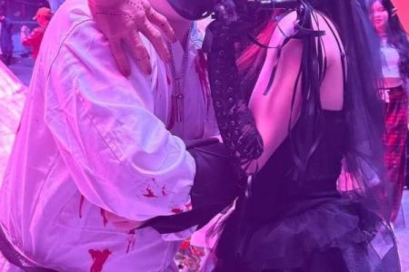 万圣节：化装游行，体验惊悚与欢乐
