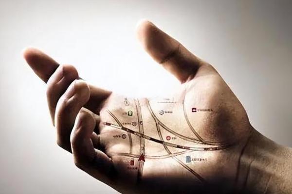 掌心烫背后的暗藏玄机,揭开命理误区,反而能改变你的命运! 掌心烫背后的暗藏玄机,揭开命理误区,反而能改变你的命运!