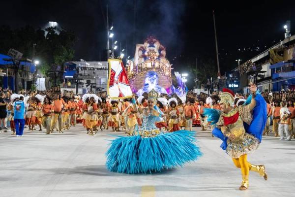 葡萄牙狂欢节:欢聚一堂,领略葡萄牙文化的魅力 葡萄牙狂欢节:欢聚一堂,领略葡萄牙文化的魅力